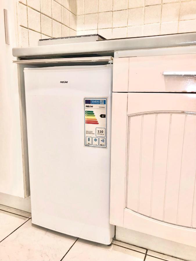 Studio Apartment Near To Paris เครเตย ภายนอก รูปภาพ